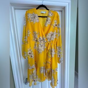 Flattering flowy dress long sleeve light weight